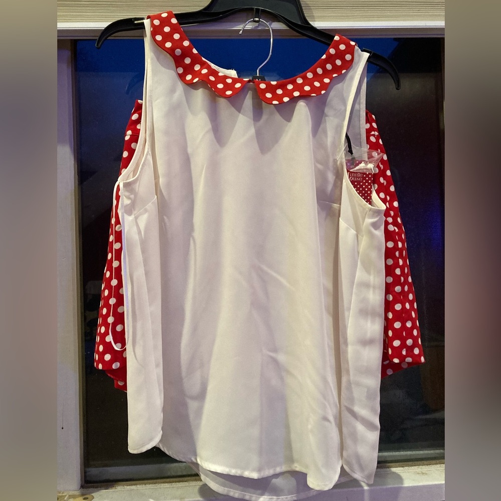 Lauren Conrad Disney Minnie tank top and matching shorts, size M. NWT!
